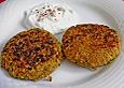 Gem&uuml;sefrikadellen mit Kr&auml;uterquark
