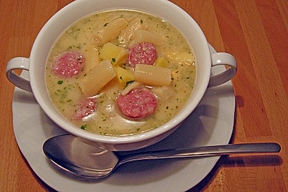 Spargel-Suppentopf mit Mettwurst 5