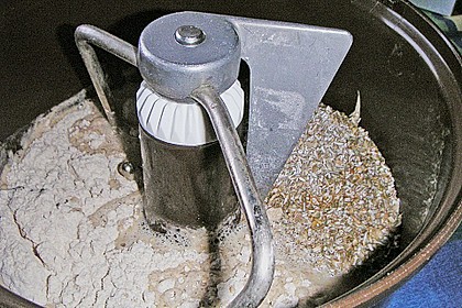 Vollkornbrot mit Sauerteig 2