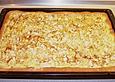 Apfelkuchen vom Blech mit Mandeln und Zimt