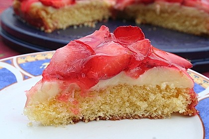 Erdbeerkuchen mit Vanillepudding 17
