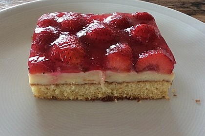 Erdbeerkuchen mit Vanillepudding 11
