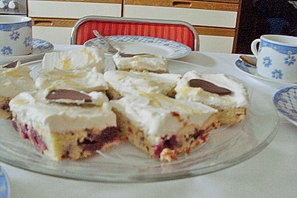 Kirsch - Eierlikör - Blechkuchen mit Schmand - Sahne 87