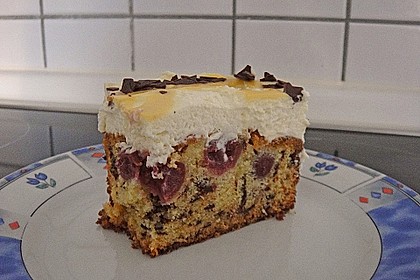 Kirsch - Eierlikör - Blechkuchen mit Schmand - Sahne 25
