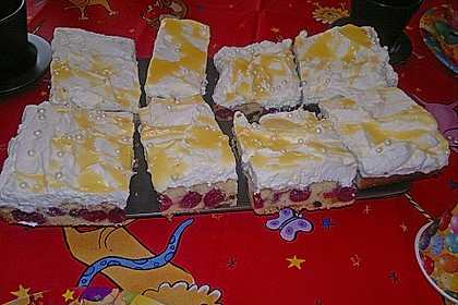 Kirsch - Eierlikör - Blechkuchen mit Schmand - Sahne 41
