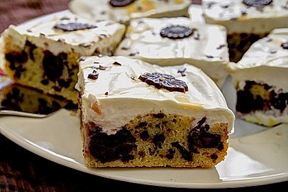 Kirsch - Eierlikör - Blechkuchen mit Schmand - Sahne 4