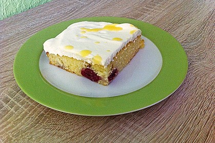 Kirsch - Eierlikör - Blechkuchen mit Schmand - Sahne 62