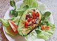 Gef&uuml;llte Avocado mit Oliven&ouml;l