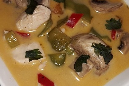 Tom Kha Gai - die berühmte Hühnersuppe mit Kokosmilch und Galgant 35