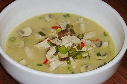 Tom Kha Gai - die berühmte Hühnersuppe mit Kokosmilch und Galgant 15