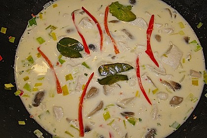 Tom Kha Gai - die berühmte Hühnersuppe mit Kokosmilch und Galgant 32