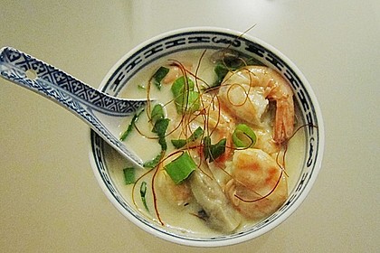 Tom Kha Gai - die berühmte Hühnersuppe mit Kokosmilch und Galgant 8