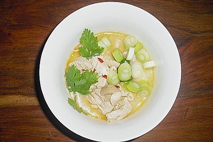 Tom Kha Gai - die berühmte Hühnersuppe mit Kokosmilch und Galgant 39