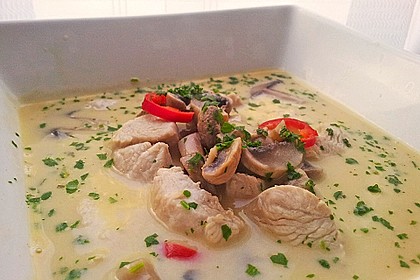 Tom Kha Gai - die berühmte Hühnersuppe mit Kokosmilch und Galgant 12