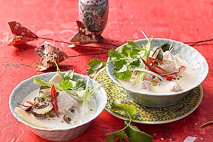 Tom Kha Gai - die berühmte Hühnersuppe mit Kokosmilch und Galgant 1