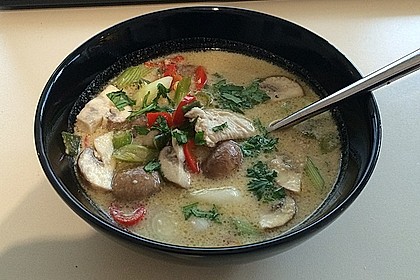 Tom Kha Gai - die berühmte Hühnersuppe mit Kokosmilch und Galgant 28
