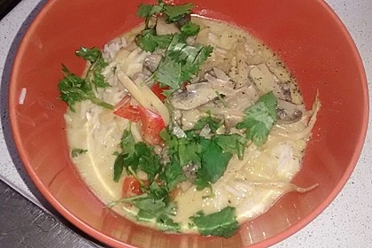 Tom Kha Gai - die berühmte Hühnersuppe mit Kokosmilch und Galgant 42
