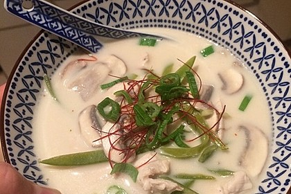 Tom Kha Gai - die berühmte Hühnersuppe mit Kokosmilch und Galgant 21
