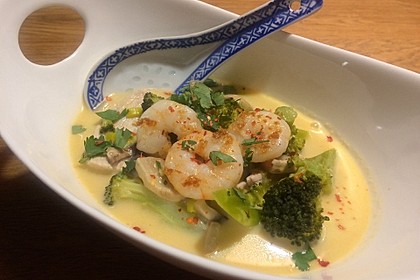 Tom Kha Gai - die berühmte Hühnersuppe mit Kokosmilch und Galgant 6