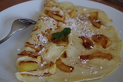 Himmlisch zarte Apfelpfannkuchen 3