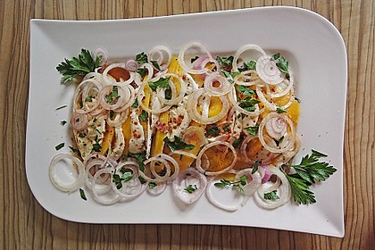 Büffelmozzarella mit Mangoscheiben und fruchtigem Dressing 21