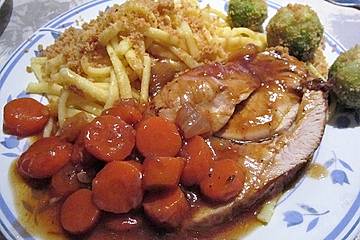 Schweinebraten mit Möhrengemüse