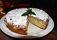 Gest&uuml;rzter Apfelkuchen mit Mandeln