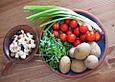 Kartoffelsalat mit Rucola, Feta und Kirschtomaten