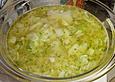 Leichter Kartoffelsalat mit Gurke und Dill