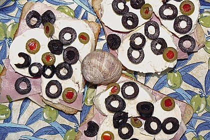Gebackene Olivenschnitten 5