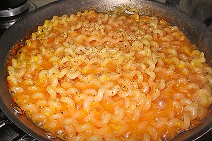Spaghetti mit Orangensauce 2