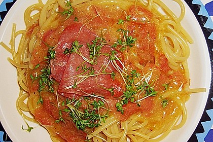 Spaghetti mit Orangensauce