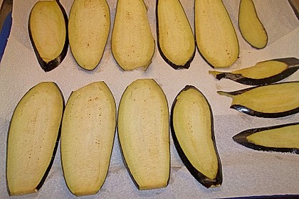 Auberginenröllchen mit Frischkäse 12