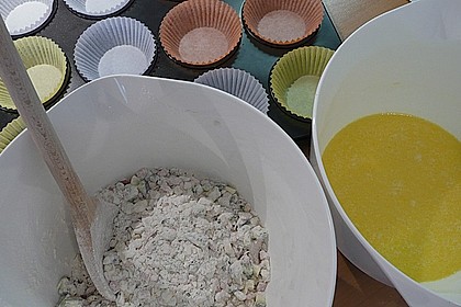 Kr&auml;uter - Knoblauch - Zucchini - Muffins 3