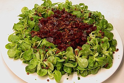 Rote Bete auf Feldsalat mit Speck, Orangen und Fenchelaromen 10