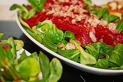 Rote Bete auf Feldsalat mit Speck, Orangen und Fenchelaromen 11