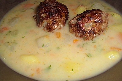 Kartoffelsuppe mit Hackbällchen 2