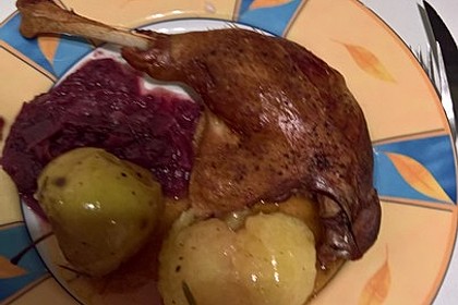 Knusprige Gänsekeulen mit Bratäpfeln 13