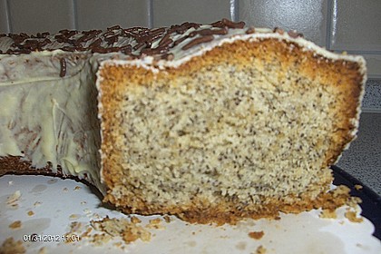 Mohnkuchen mit Haselnussglasur 1