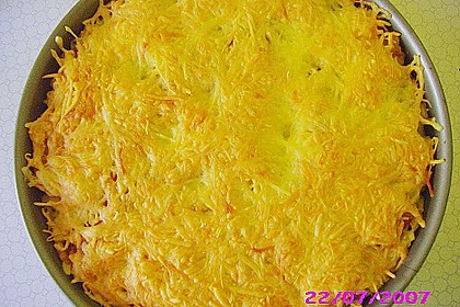 Nudelkuchen mit Schinken und Speck 5
