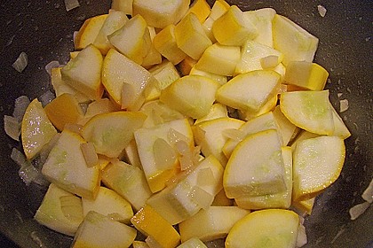 Gelbe Zucchini - K&auml;se - Suppe 2