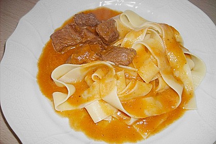Rindergulasch 15