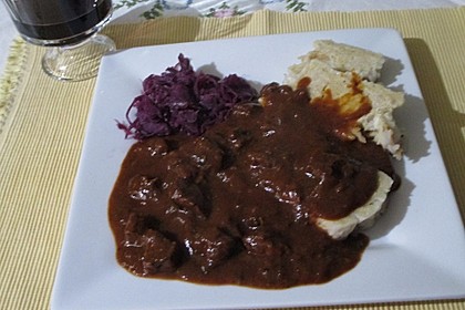 Rindergulasch 20