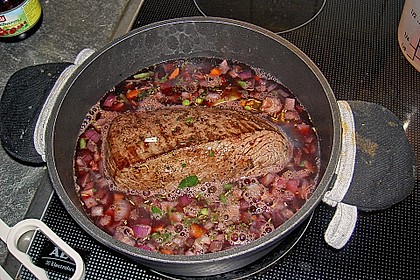 Altbaerlis Gl&uuml;hweinbraten 8