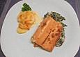 Lachs auf Blattspinat