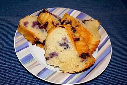 Heidelbeer - Joghurt - Gugelhupf 6