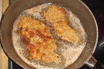 Original Wiener Schnitzel mit Petersilienkartoffeln 38