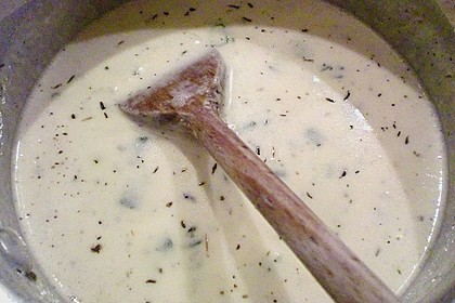 Penne rigate mit scharfer Käsesauce 10