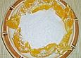 Orange im Schnee
