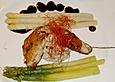 Wolfsbarsch mit Spargel und Mousse vom Topinambur